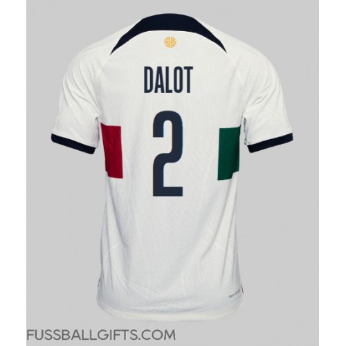 Portugal Diogo Dalot #2 Fußballbekleidung Auswärtstrikot WM 2022 Kurzarm